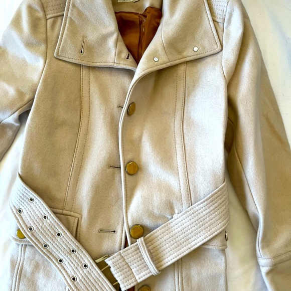 Kenneth Cole long jacket button up with belt - size 4. Will fall about mid thigh - Picture 2 of 16